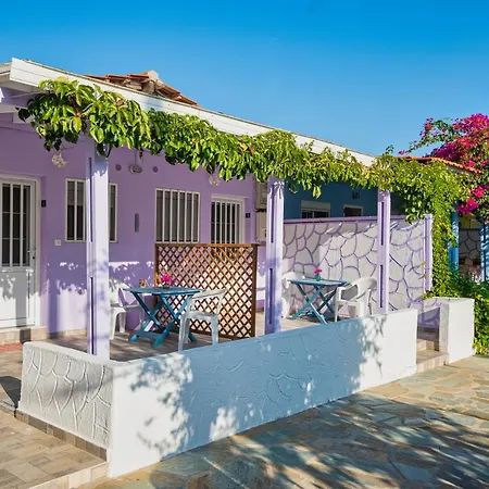 Salora Studio-apartments Archangelos (Rhodes)
