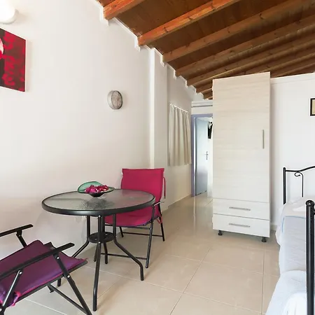 Apartment Salora Studio-apartments